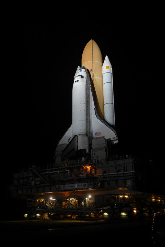 NASA Finds Fuel Leak on Space Shuttle Discovery